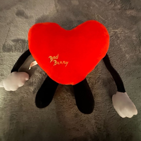 Plush - Picture 3 of 3